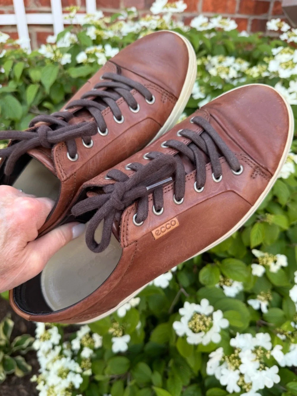 ECCO Men’s Brown Leather Low Top Sneakers EU 43 US 9-9.5